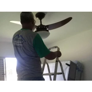  ventiladores de teto instalação revisão manutenção consertos reparos para deixar o ambiente com temperatura agradavel